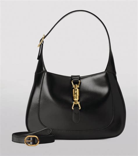 Tutte pazze per la borsa Gucci Jackie 1961 Small: quanto costa e 